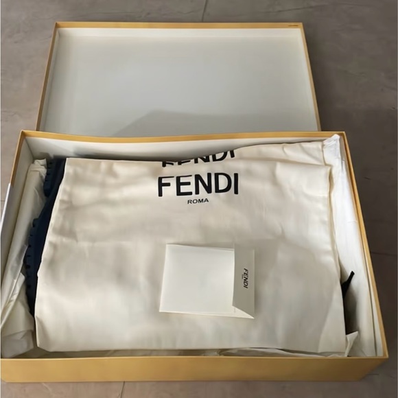 Fendi winter biker boots brand new with box - Picture 7 of 9